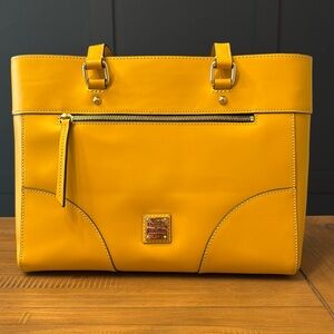 Dooney & Bourke Mila Large Tote